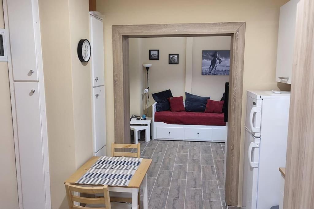 Kostas Appartment Thessaloníki Exteriör bild